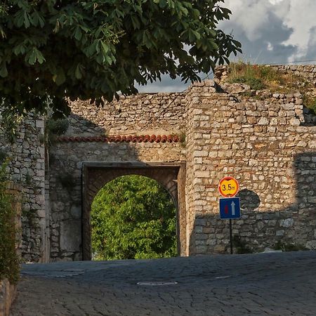 Upper Gate Apartments Ohrid Exteriör bild
