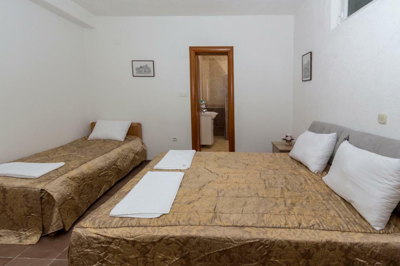 Upper Gate Apartments Ohrid Exteriör bild
